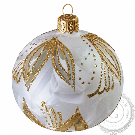 Skleněné vánoční ozdoby - stříbřená koule v bílém mrazolaku