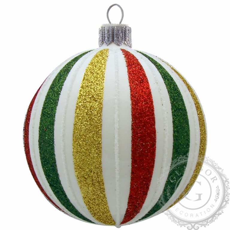 Vánoční koule s červenými, zlatými a zelenými proužky