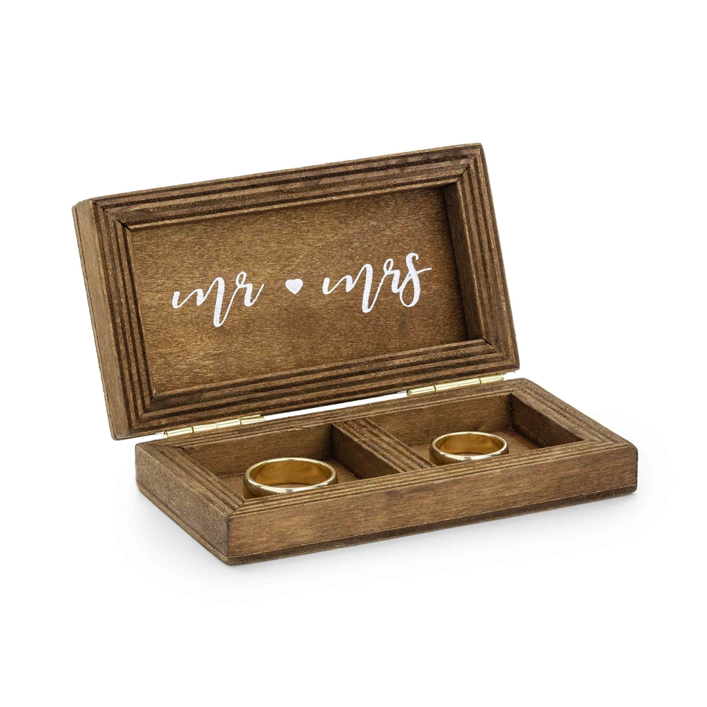 Dřevěná krabička na snubní prsteny
