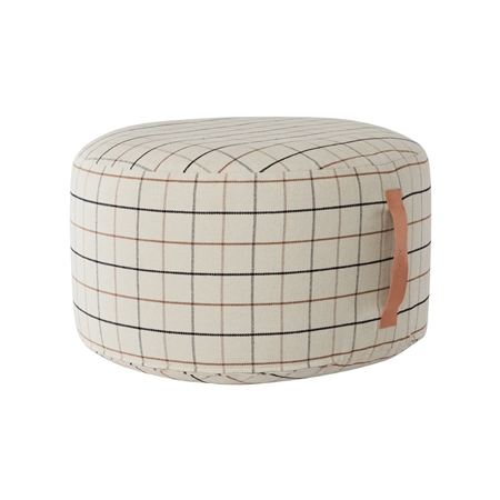 Cotton pouf with a handle